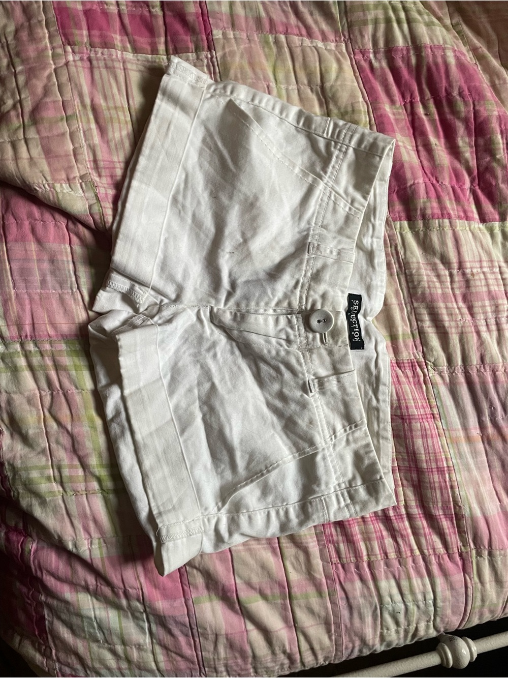 White Seduction Cargo Shorts 🤍